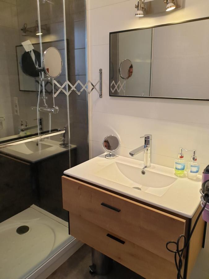 La Rochelle Classe 3 Etoiles Nieul-sur-Mer Εξωτερικό φωτογραφία